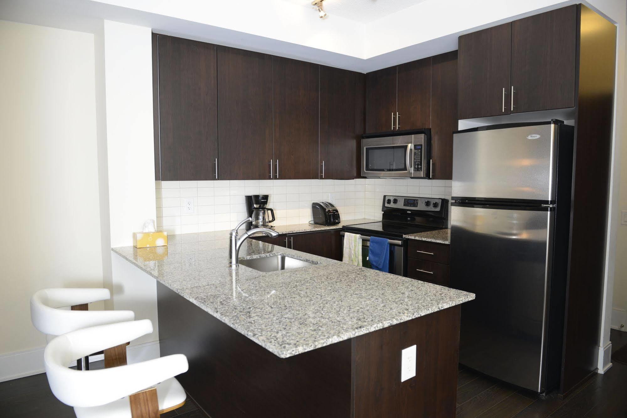 Life Suites Luxury Downtown Condos Toronto Luaran gambar