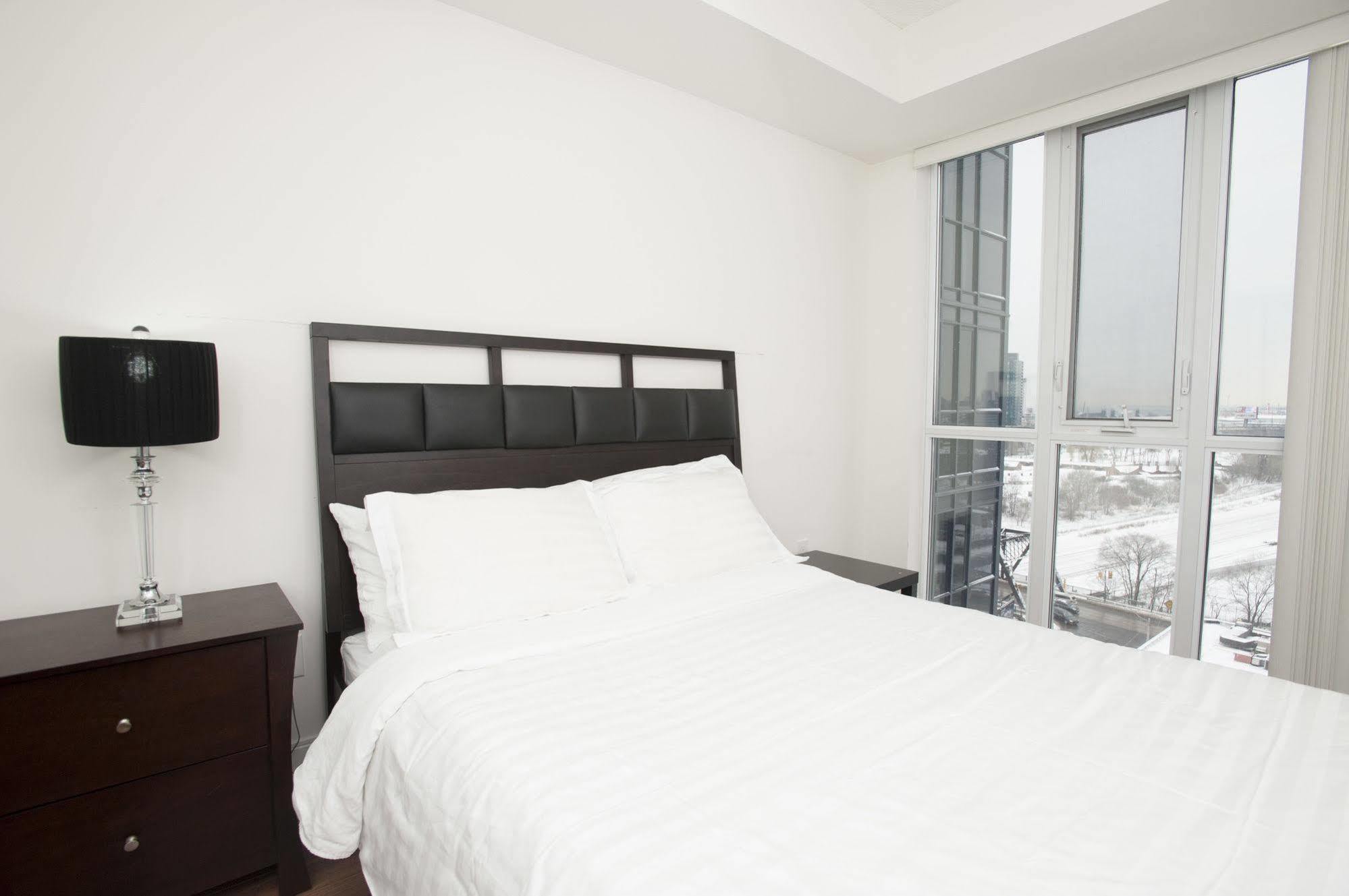 Life Suites Luxury Downtown Condos Toronto Luaran gambar