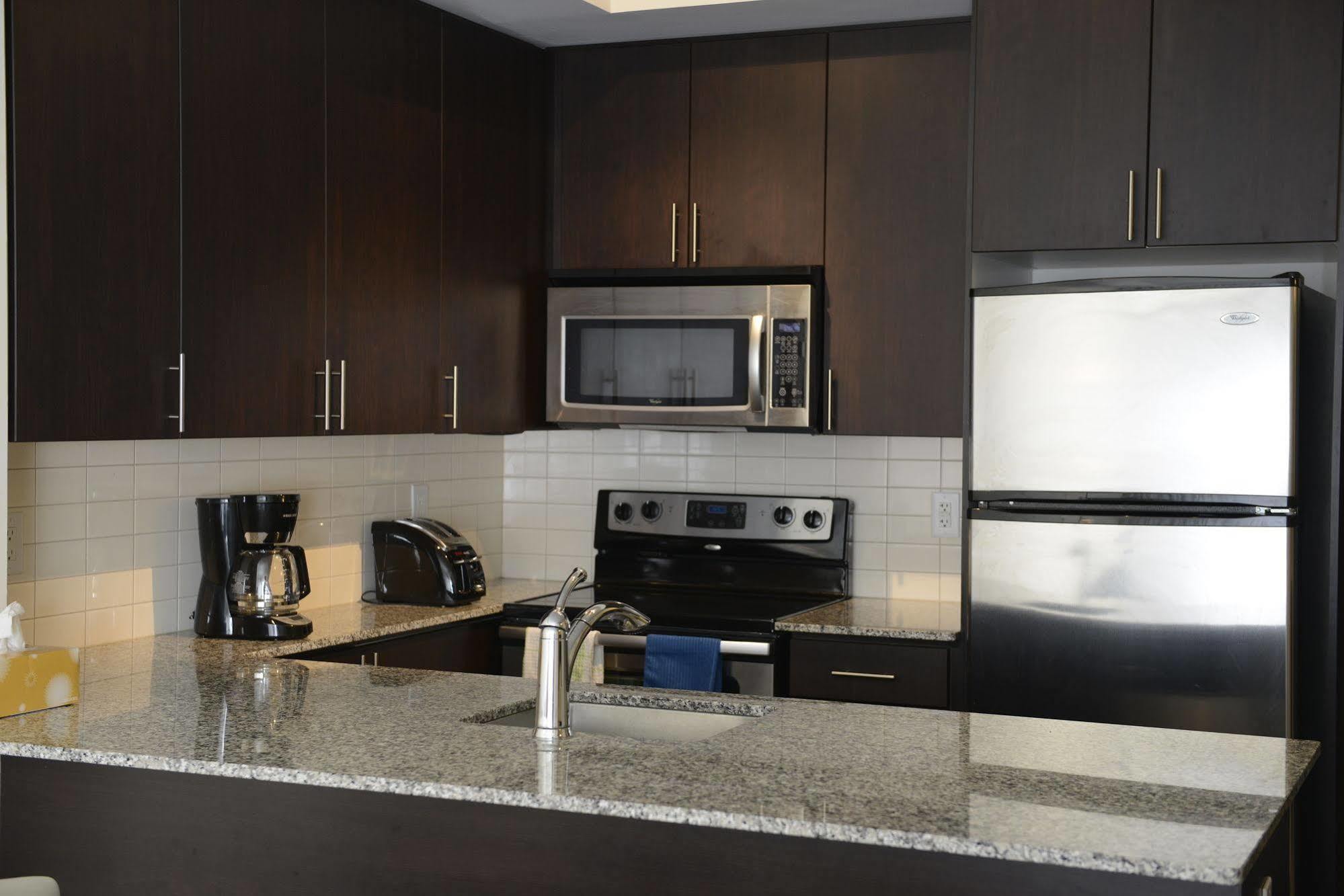 Life Suites Luxury Downtown Condos Toronto Luaran gambar