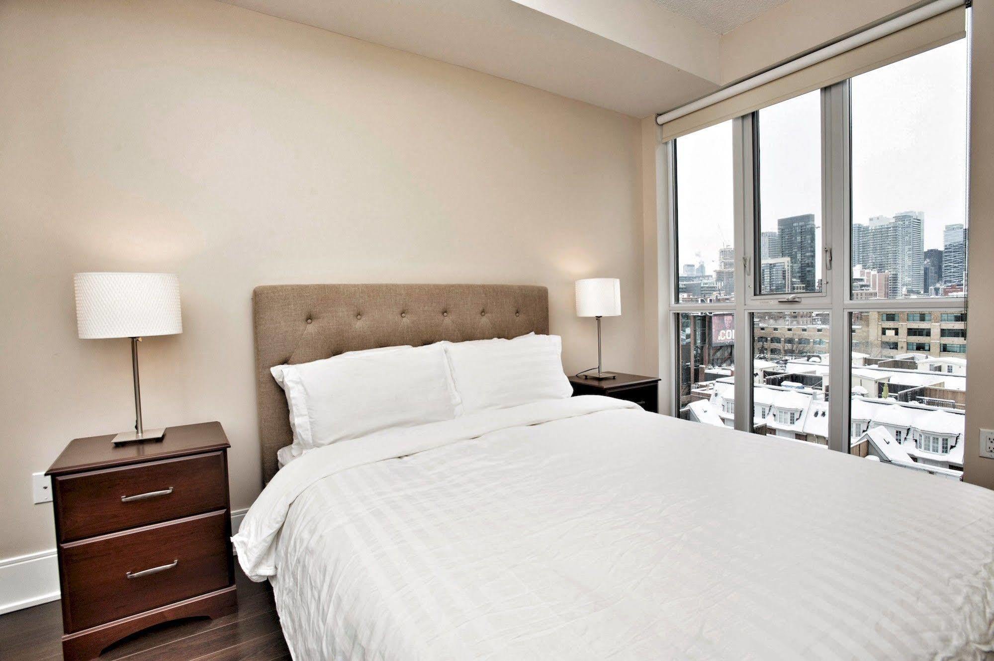 Life Suites Luxury Downtown Condos Toronto Luaran gambar