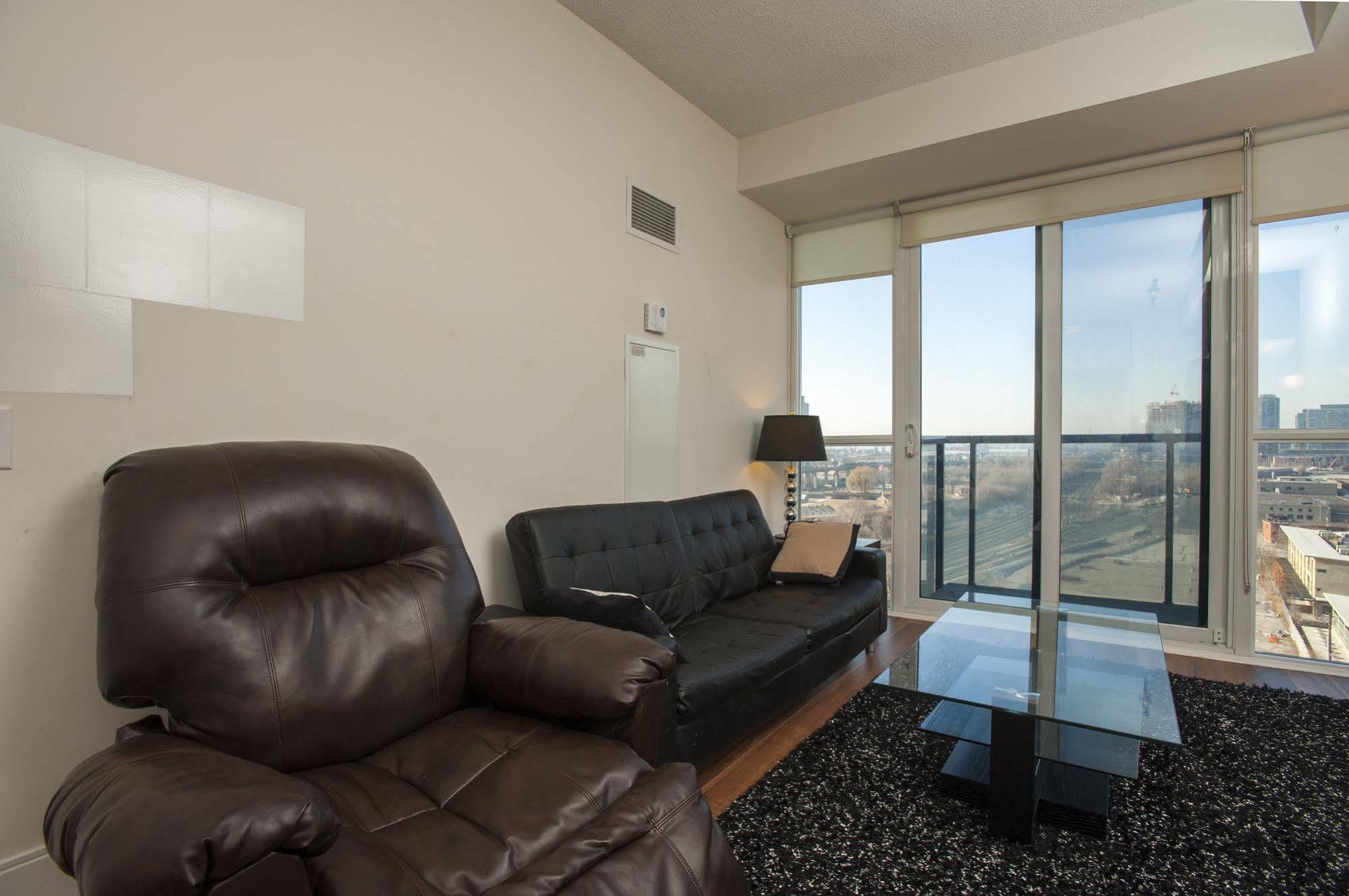 Life Suites Luxury Downtown Condos Toronto Luaran gambar
