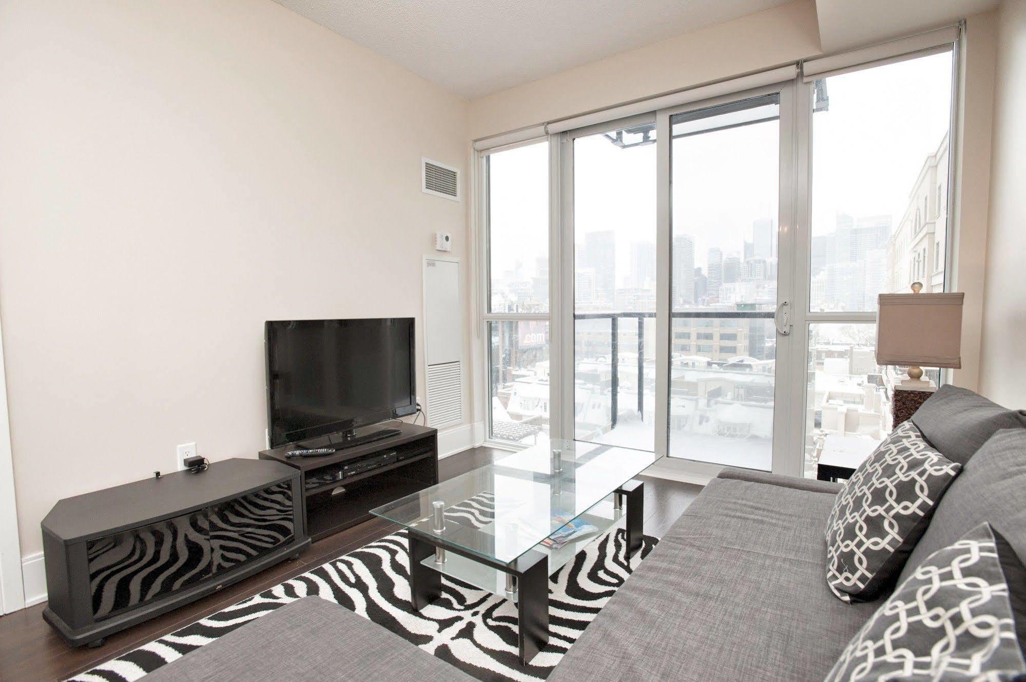 Life Suites Luxury Downtown Condos Toronto Luaran gambar